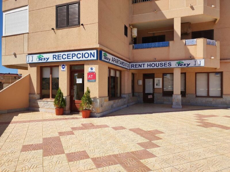 Apartamentos TESY - Hoteles